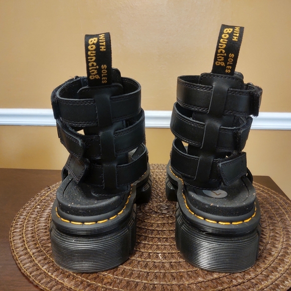 DR. MARTENS Womens Black Ricki Platform Gladiator Sandal Size 7 NEW - Picture 5 of 7